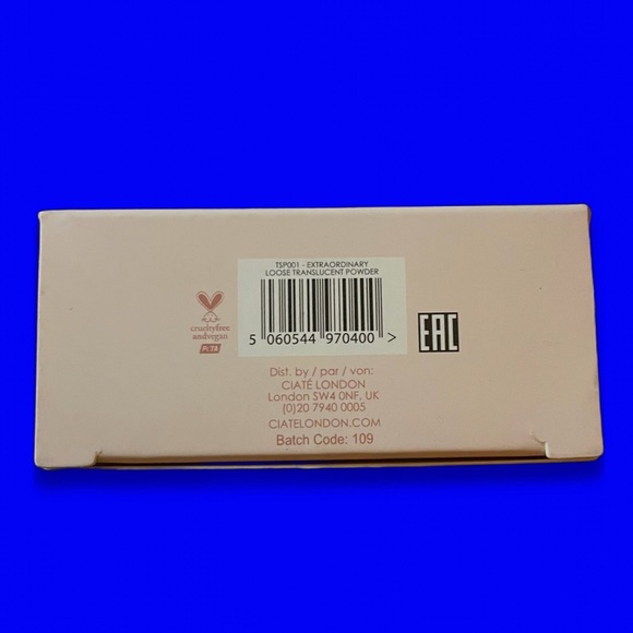 Ciaté London Extraordinary Setting Powder | Translucent - Picture 4 of 6